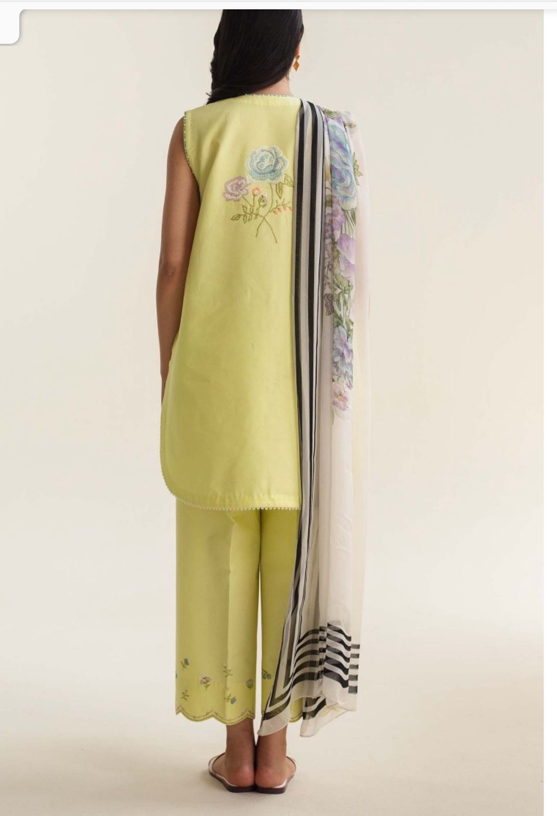 Zara Shahjahan – Embroidered Lawn 3PC – Summer Collection 2025 DW 505